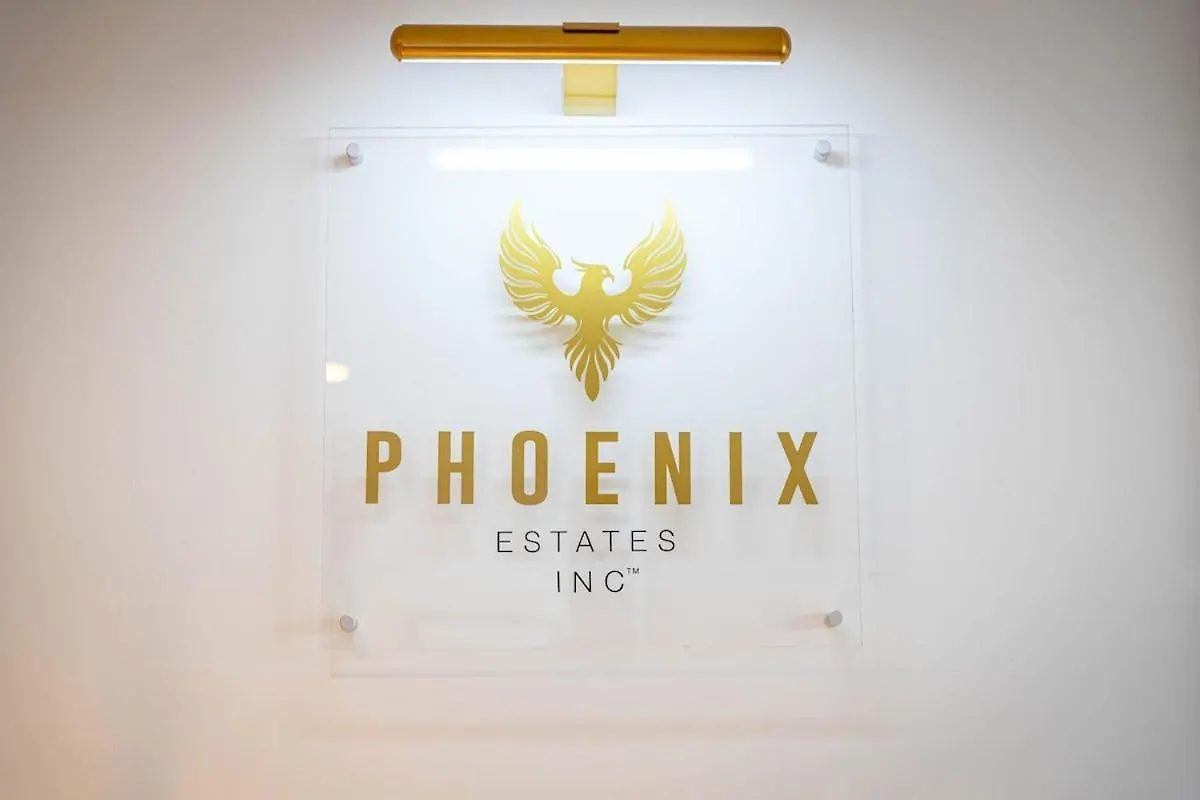 Penthouse - Canary Wharf - 24 Hr Concierge, Gym, Hot Tub, Sauna, Balcony, Terrace 런던